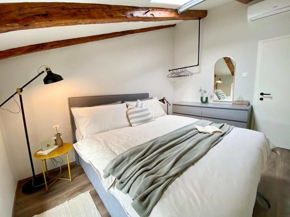 Parentium Loft Center Square Apartment Porec Exterior photo
